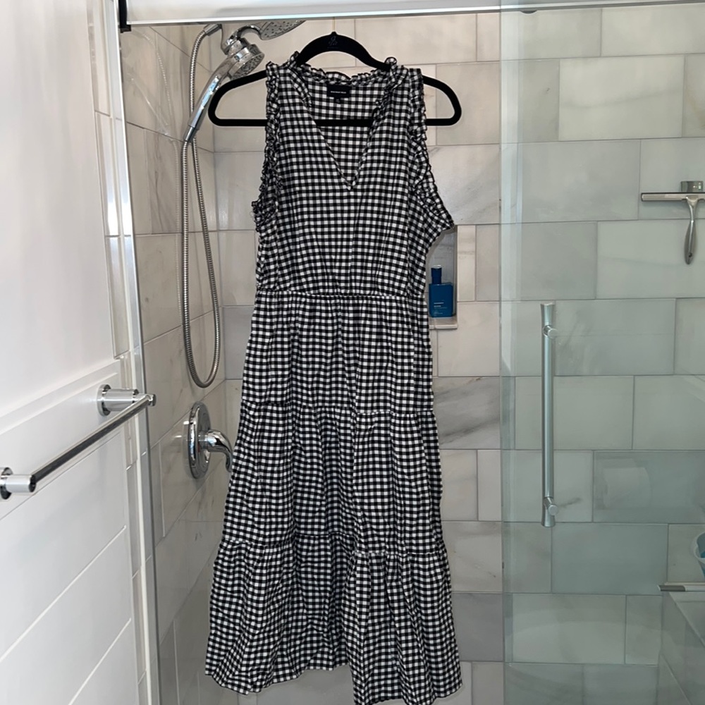 Who What Wear Black and white gingham dress size medium